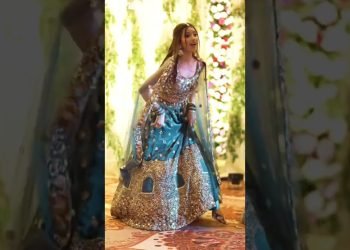 Sangeet performance with sister ???? #neetubisht #lakhneet #trendingonshorts #sangeet #wedding