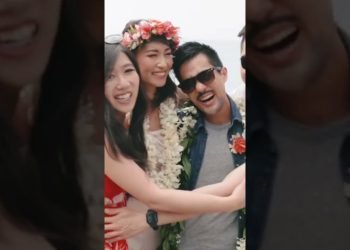 Annie & Johnston's intimate wedding in Kona Hawaii was stunning with a non-public ceremony & luau. ????????