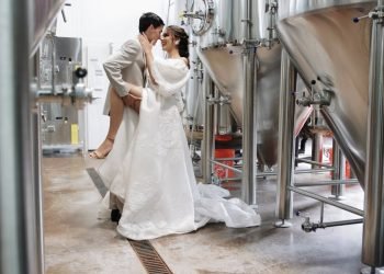 Stunning Wedding Style Shoot on the Latest York Beer Project Orlando, Florida Elegant, Modern, Rustic