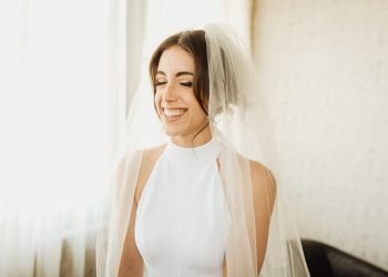 How To Make The Most of Your Wedding Hair and Makeup Trial