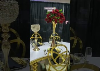 Table Arrangement decorations Ideas. #bride #shortvideo #tabledecoration  #weddingdecoration #decor