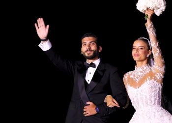 Unbelievable Backyard Transformation To A Red Fairytale Wedding !