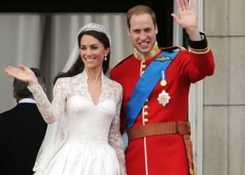 Find Out What Prince William Whispered to Kate Middleton Before Their Balcony Kiss on Royal Wedding