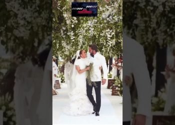 Jennifer Lopez and Ben Affleck Rejoice Their Wedding Anniversary in Style@NewsEntertainment9