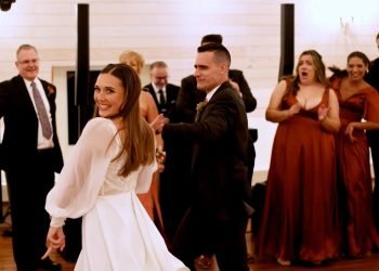 COST N' MAYOR'S EPIC CHOREOGRAPHED WEDDING ENTRANCE – Entire Bridal Party Throws Down!!!