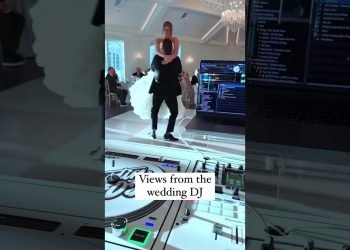 One in every of my favorite views as a Wedding DJ ❤️ #dj #weddingdj #dallasdj