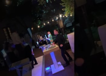 Mixing Rock with some Hip Hop at the marriage????????#dj #weddingdj #dallasweddingdj #pioneerdj