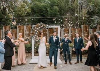 Bree & Connor – Healesville Summer Intimate Wedding AirBNB Tamora House