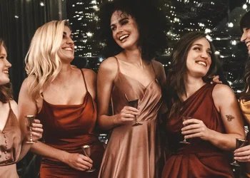 Pick Bridesmaid Dresses – Pretty Comfortable Love – Wedding Blog