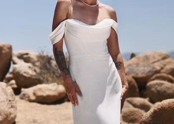 Wedding Dress Necklines – Pretty Joyful Love – Wedding Blog