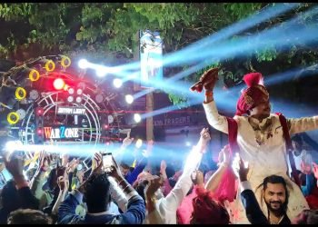 DJ WAR ZONE | Aaye Hum Baarati x Dulhaniya le Jaayenge | HD Sound | CG04 LIVE