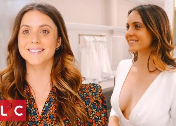 Randy's Assistant Finds Her Dream Dress! | Say Yes to the Dress