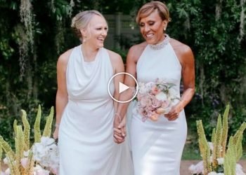 Robin Roberts marries partner Amber Laign in intimate wedding after 18 years together