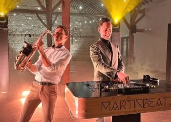 SAX & DJ Live | House Music Mix