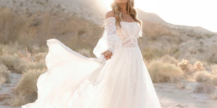 Classy Wedding Dresses with Sleeves for the Timeless Bride – Pretty Completely happy Love – Wedding Blog