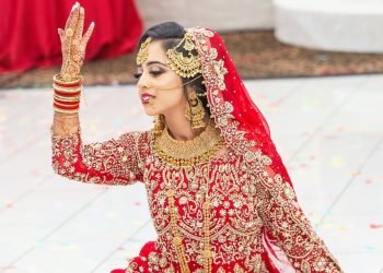 Beautiful Bridal Dance | Indian & Pakistani Wedding | Salaam | Deewani Mastani | #TailorMadeForReza