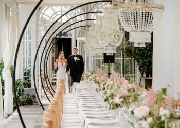 Avington Park Wedding: Claudia and Dan