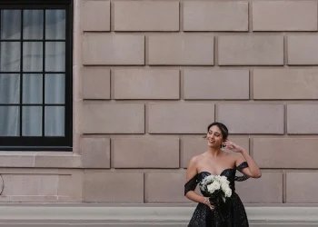 Sparkling Princess Wedding Dress: Shine Vivid on Your Big Day – Pretty Completely happy Love – Wedding Blog