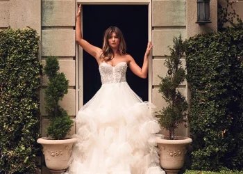 Flawless Fit: Top Wedding Dress Fitting Suggestions for Brides-to-Be  – Pretty Glad Love – Wedding Blog