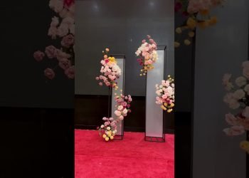 Easy decor for intimate wedding