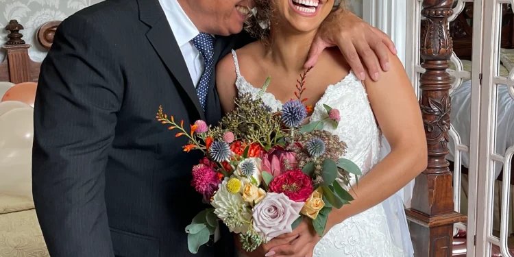 Real Martina Liana Bride Valeria + Daire  – Pretty Comfortable Love – Wedding Blog