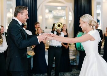 A Deeply Inspiring Winter Wedding