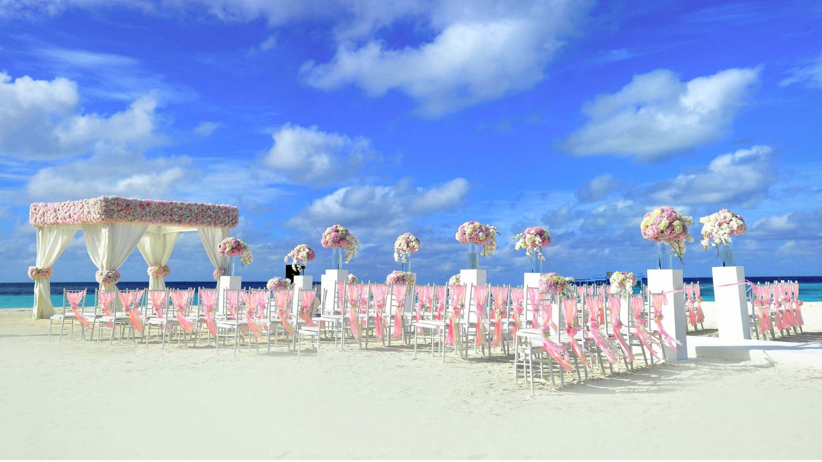 Beach wedding ceremony at an all-inclusive resort in Mexico
