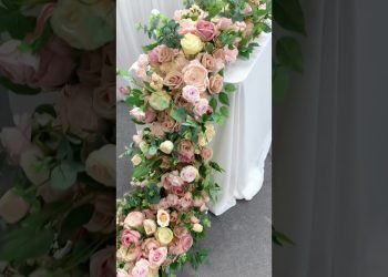 Dusty Rose Green Leaves Table Runner Flower Row Wedding Floral Arrangement