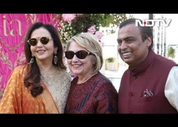 Hillary Clinton In Udaipur For Isha Ambani's Pre-Wedding Party