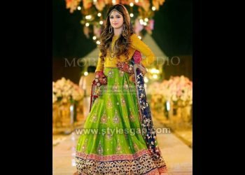 Mehndi Dresses for wedding #bridal #youtubeshorts #ytshorts #shorts #mehndidress #short