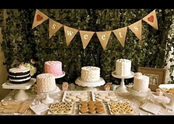 Burlap Wedding Cake Table