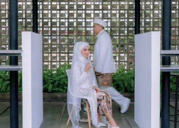 Our Intimate Wedding Outdoor at Cafe