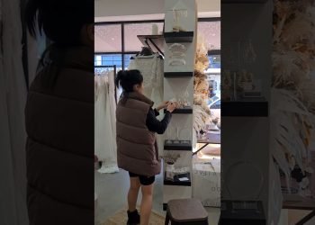 Visting Bridal Shop | Hair Accessories for Brides | Planning Wedding | Bride Headpieces DIY Handmade