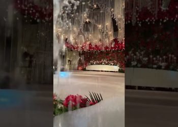 Foamy Reveal To A Beautiful Barat Stage Design | Trendy Red Wedding Stage