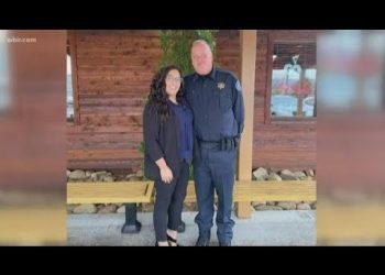 Couple holds small, intimate wedding as coronavirus shifts priorities