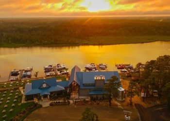 South Jersey's Newest Waterfront Wedding Venue {Sweetwater Marina & Riverdeck}