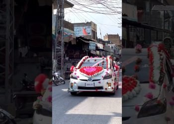 Most Beautiful Wedding Automotive Decorations With Artificial Flowers |#shorts #trending #viral
