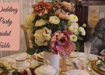 Wedding Bridal Party Table!!