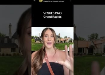 Michigan Wedding Venues #michiganphotographer #wedding #bride #weddingplanning