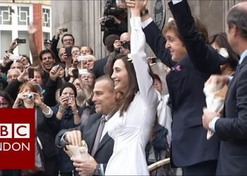 Wedding venue to the celebrities reopens – BBC London News