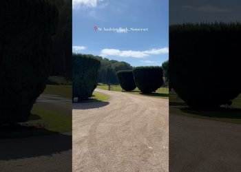 The proper wedding venue in Somerset, UK – St Audries Park #weddingvenue #weddinginspiration