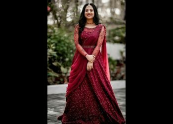Bridal dress ideas#wedding outfits#saree gown#latest trendy engagement lehengas#youtubeshorts