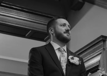 Intimate Wedding on the Wiedemann Hill Mansion / Newport KY