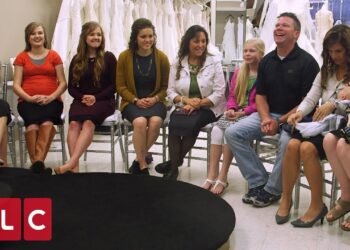 Lauren Goes Wedding Dress Shopping | Counting On