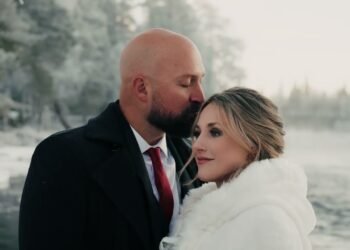 Intimate Wedding in Lapland | Amber & Scott