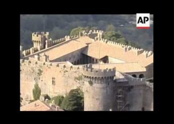 Tom Cruise and Katie Holmes have a good time their nuptials with a post-wedding party in Los Angeles Saturd