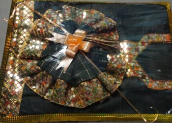 Wedding dress packing idea.शादी के कपड़ों को पैक करने का तरीका।