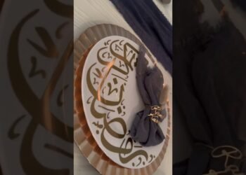 "Get creative with this easy Ramadan DIY project for a phenomenal table decoration #ramadan #dinner