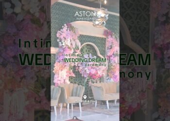 A beautifully intimate wedding provides a more memorable experience #EventsAtASTON #ASTONmakassar