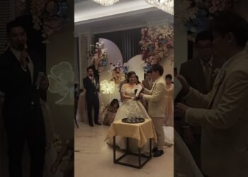 MC Intimate Wedding Dinner of Richard & Caroline at The Cafe Java Paragon Hotel Surabaya